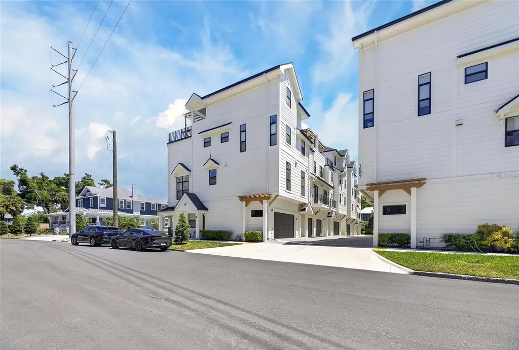 1801 N Morgan Street Tampa FL 33602