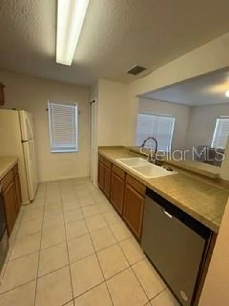 3425 Dragon View Court Valrico FL 33594