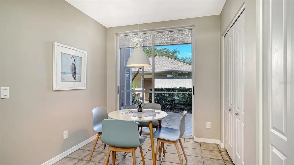 9641 Castle Point Drive Sarasota FL 34238