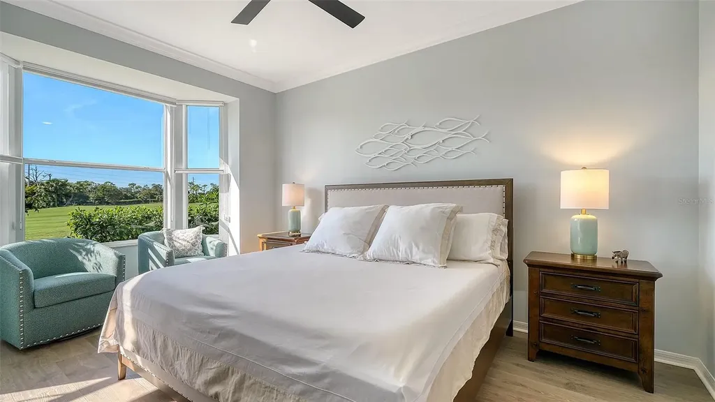 9641 Castle Point Drive Sarasota FL 34238