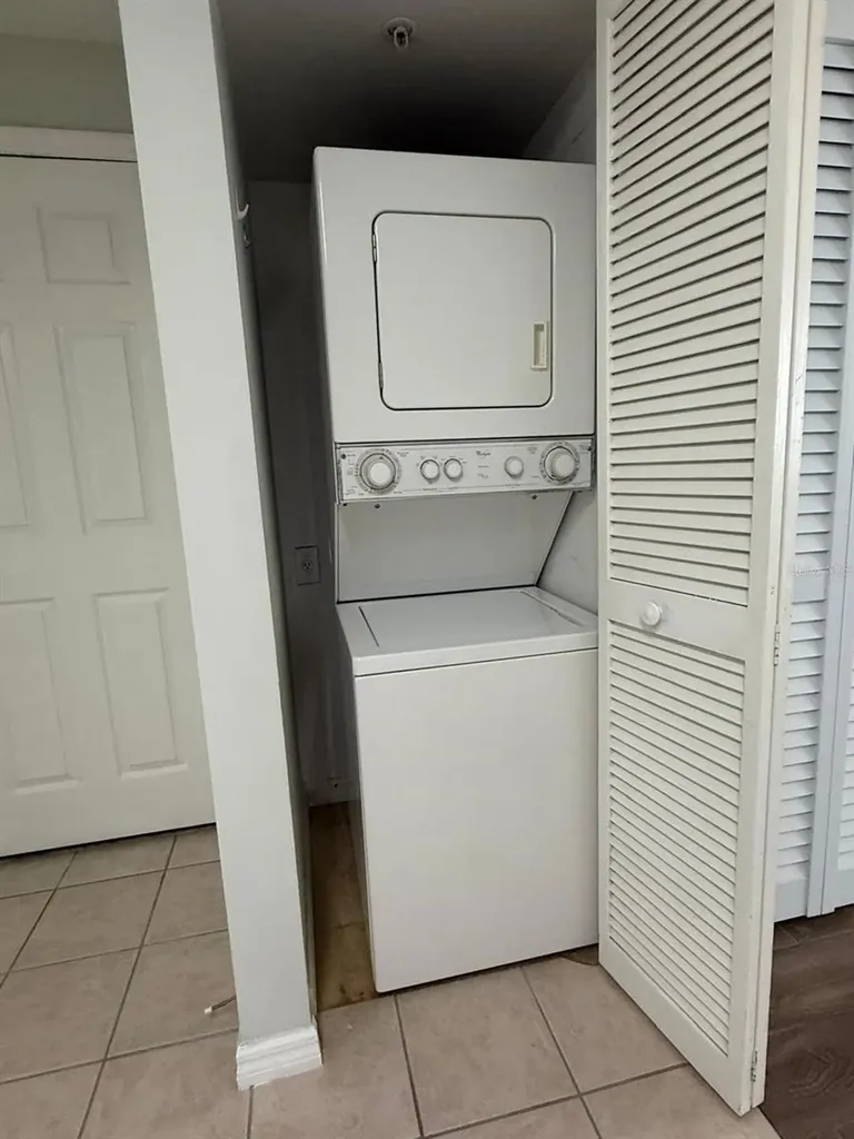 10831 Windsor Walk Drive Orlando FL 32837