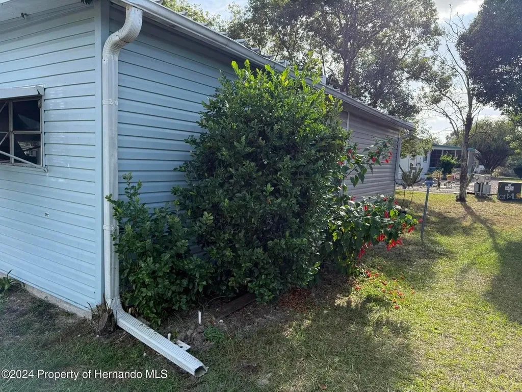 7411 Fairlane Avenue Brooksville FL 34613