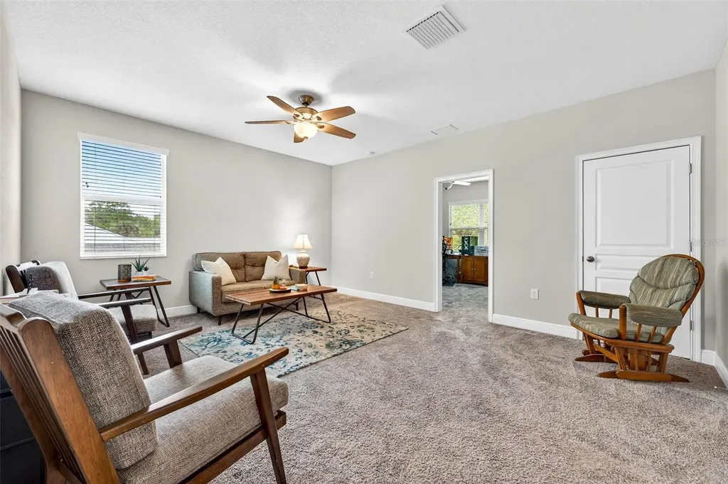 812 W Ohio Avenue Tampa FL 33603