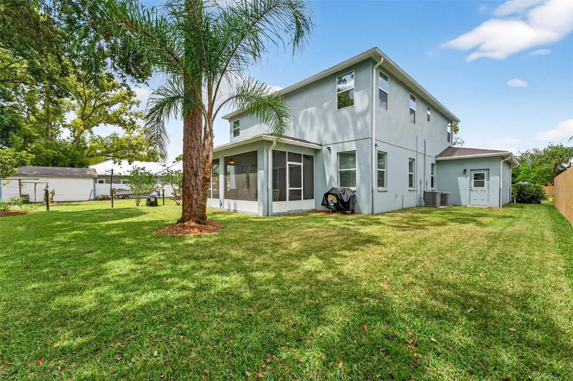 812 W Ohio Avenue Tampa FL 33603
