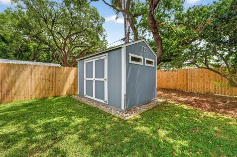 812 W Ohio Avenue Tampa FL 33603