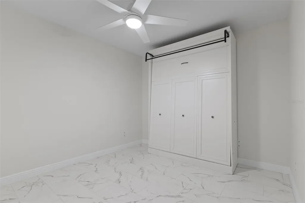 7540 Sunshine Skyway Lane S St Petersburg FL 33711