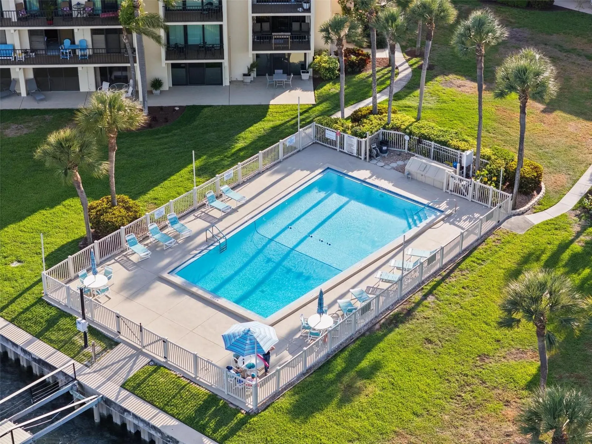 7540 Sunshine Skyway Lane S St Petersburg FL 33711