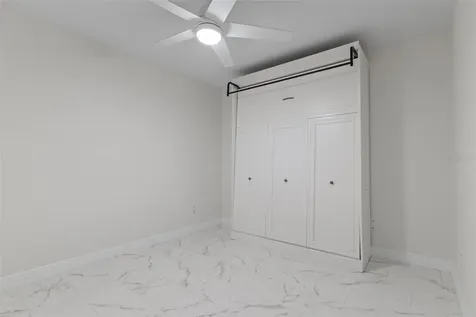 7540 Sunshine Skyway Lane S St Petersburg FL 33711