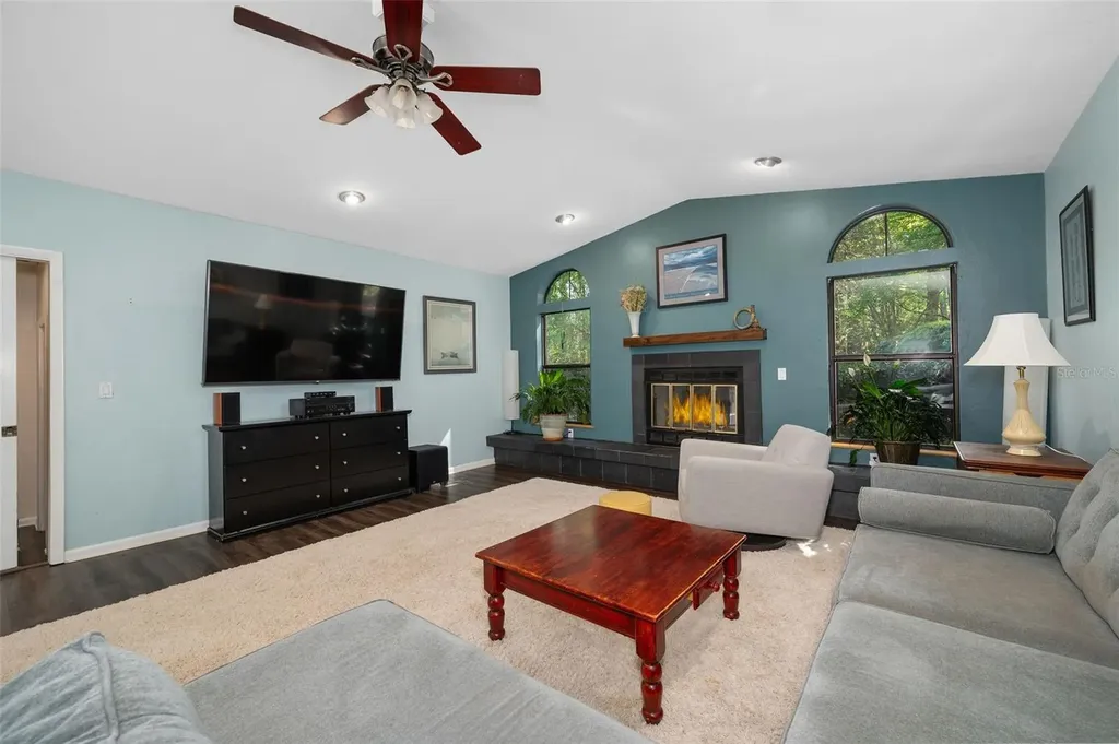 9923 SW 2nd Place Gainesville FL 32607