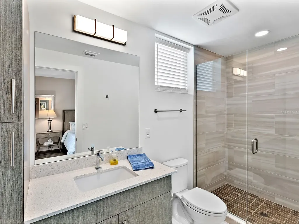 1709 N Tamiami Trail Sarasota FL 34234