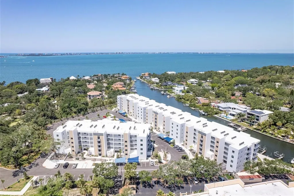 1709 N Tamiami Trail Sarasota FL 34234