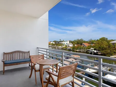 1709 N Tamiami Trail Sarasota FL 34234