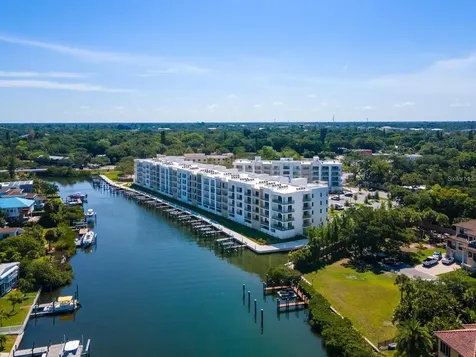 1709 N Tamiami Trail Sarasota FL 34234