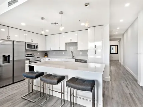 1709 N Tamiami Trail Sarasota FL 34234