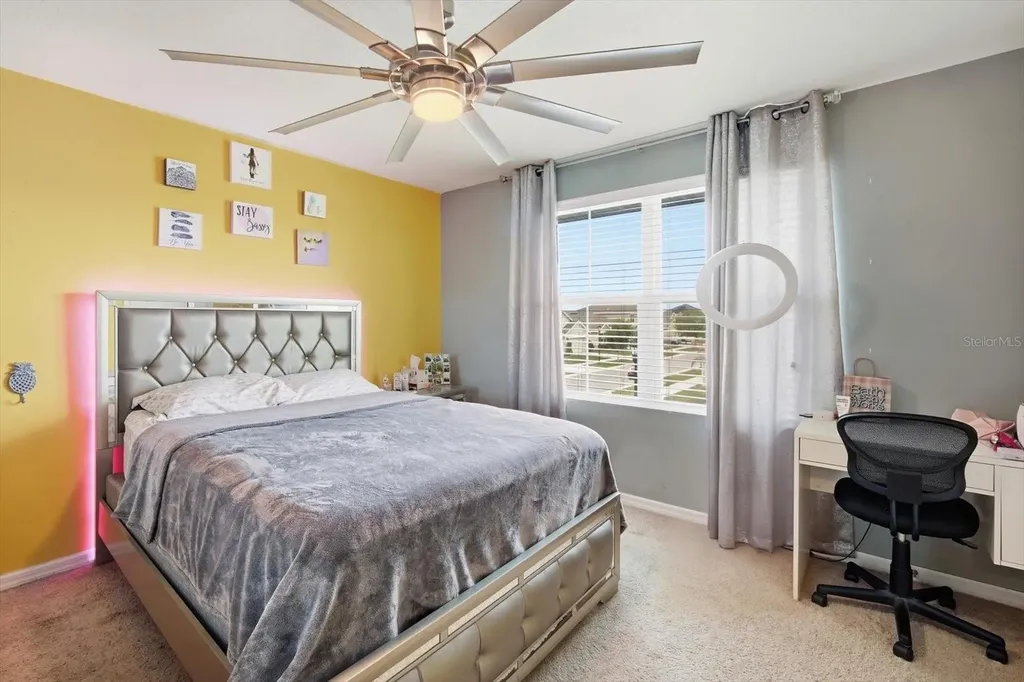 8201 Bilston Village Lane Gibsonton FL 33534