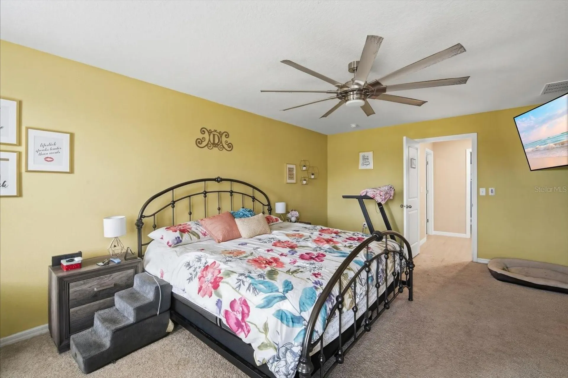 8201 Bilston Village Lane Gibsonton FL 33534