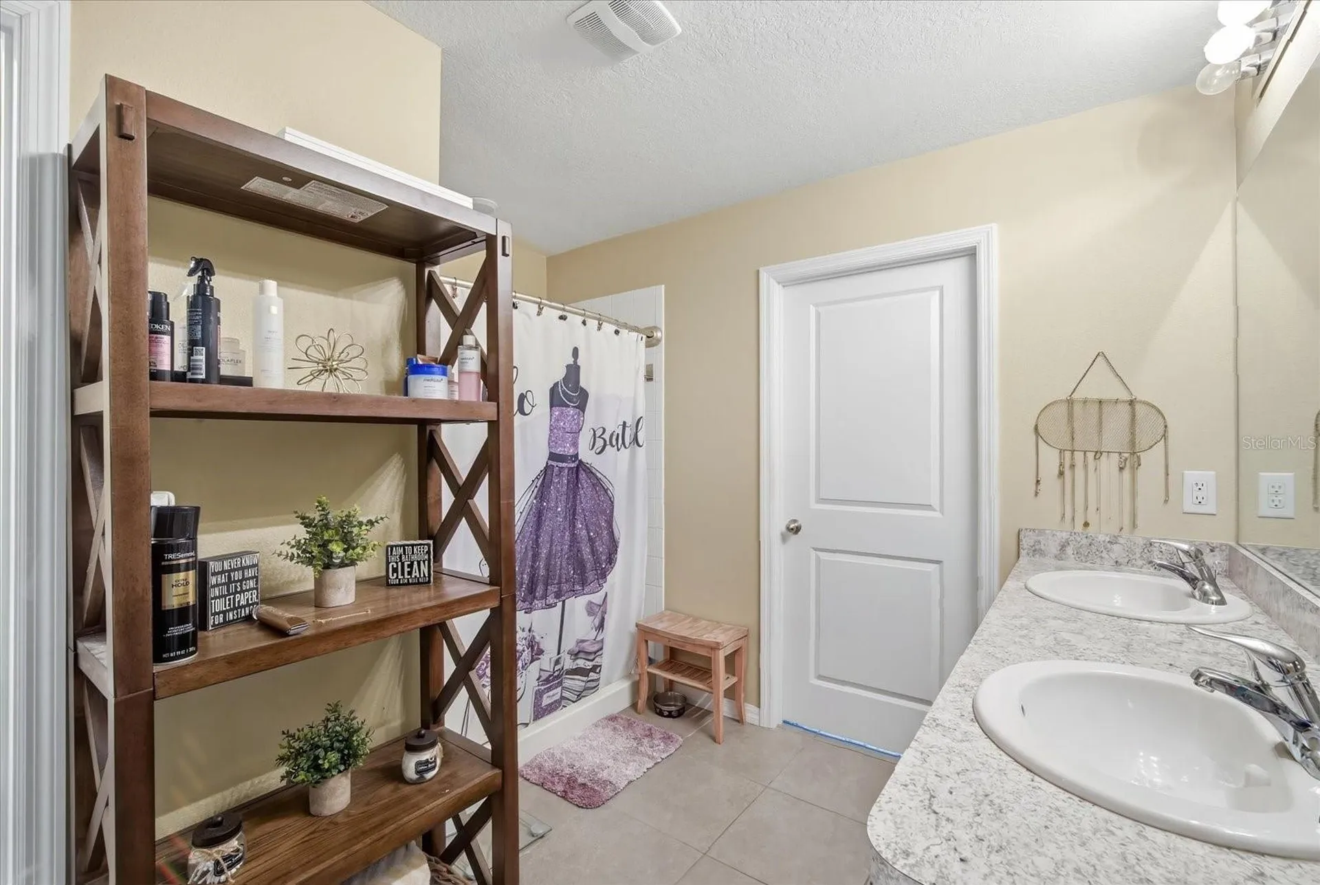 8201 Bilston Village Lane Gibsonton FL 33534