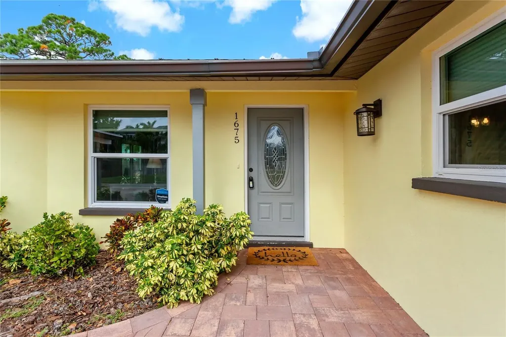 1675 Blakemore Lane Sarasota FL 34231
