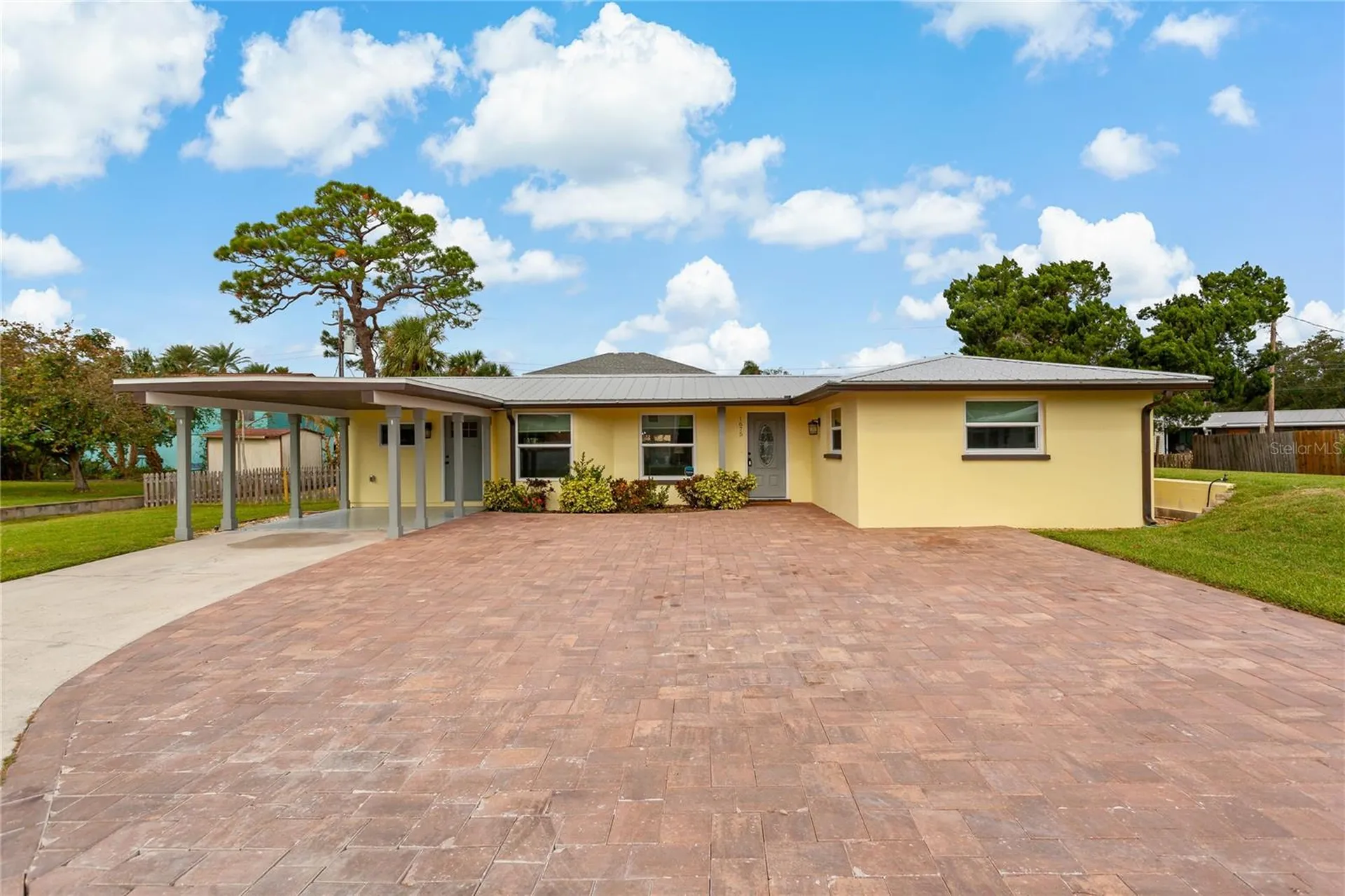 1675 Blakemore Lane Sarasota FL 34231