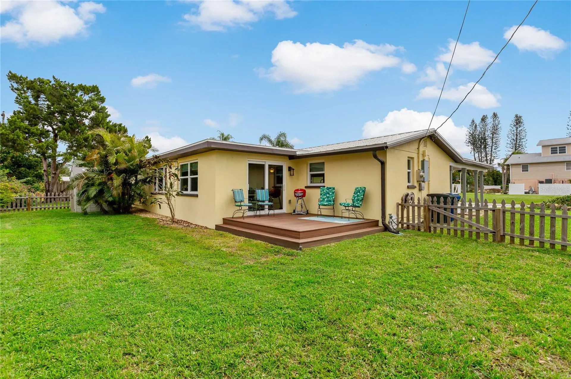 1675 Blakemore Lane Sarasota FL 34231
