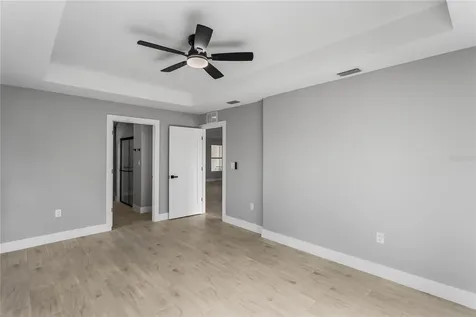 2210 NW 2nd Avenue Cape Coral FL 33993