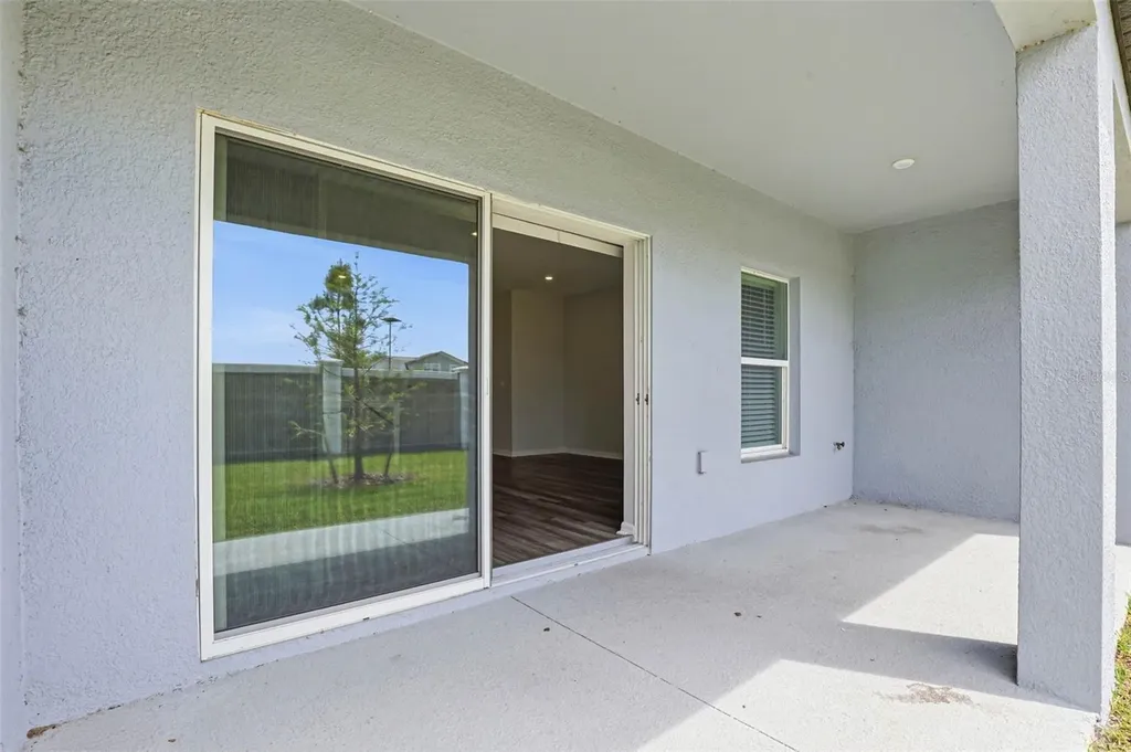 10715 Ironwood Tree Way San Antonio FL 33576