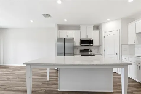 10715 Ironwood Tree Way San Antonio FL 33576