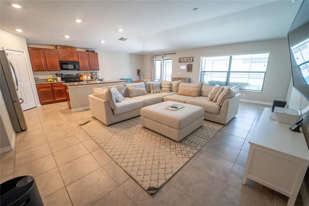 9708 Sage Creek Drive Ruskin FL 33573