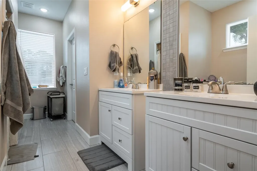 2096 10th Avenue Deland FL 32724