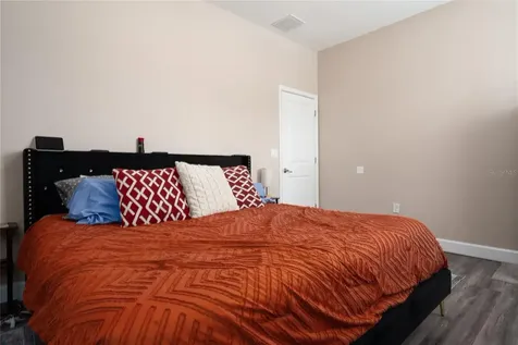 2096 10th Avenue Deland FL 32724
