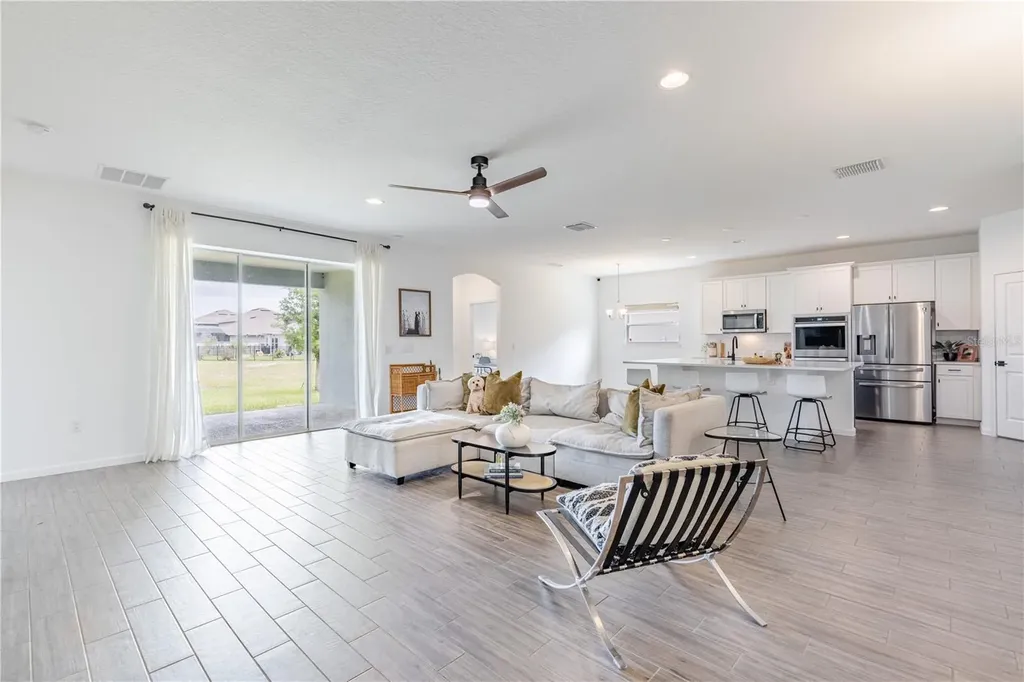 533 Avila Place Howey In The Hills FL 34737