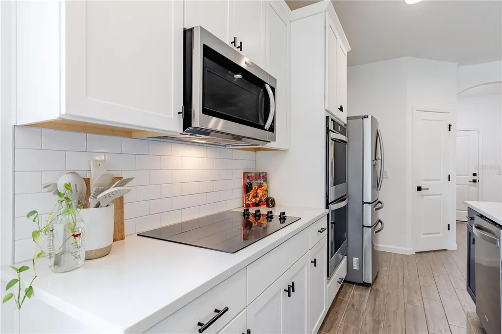 533 Avila Place Howey In The Hills FL 34737