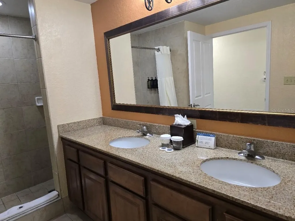 12556 Floridays Resort Drive Orlando FL 32821