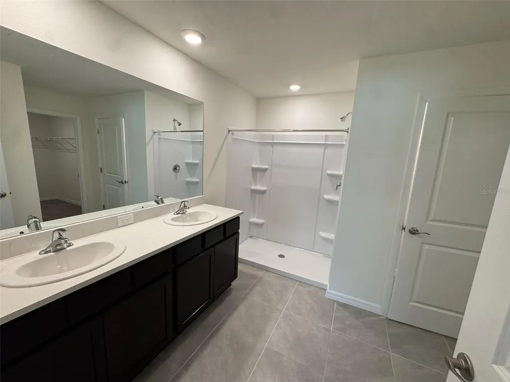 1918 NW 246th Terrace Newberry FL 32669