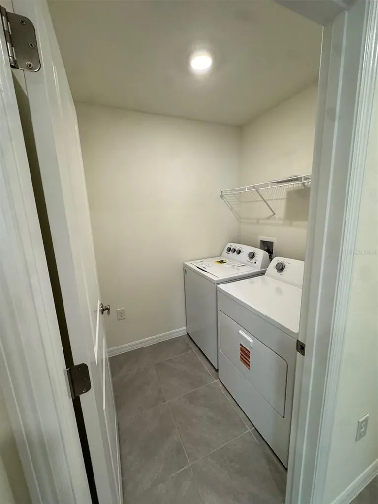 1918 NW 246th Terrace Newberry FL 32669