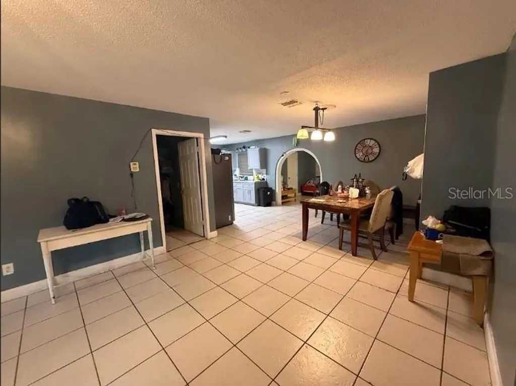 2533 El Portal Avenue Sanford FL 32773