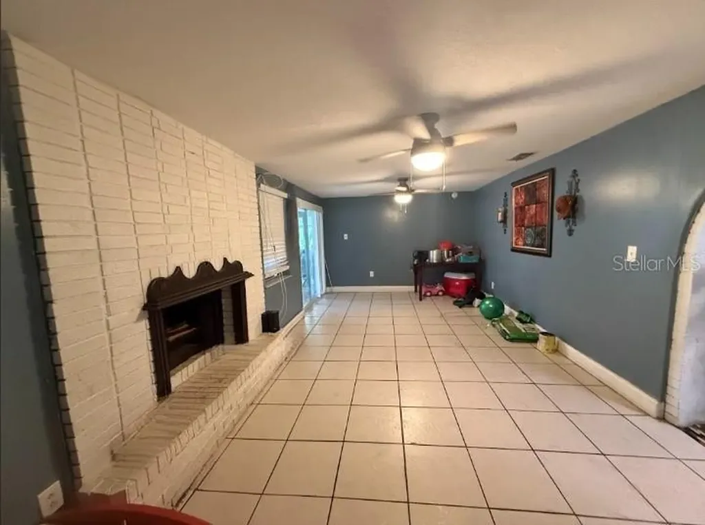 2533 El Portal Avenue Sanford FL 32773