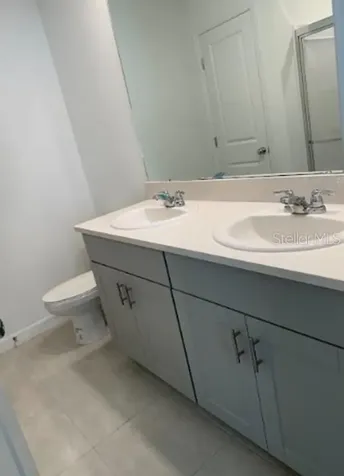 2927 Skyline Loop Kissimmee FL 34758