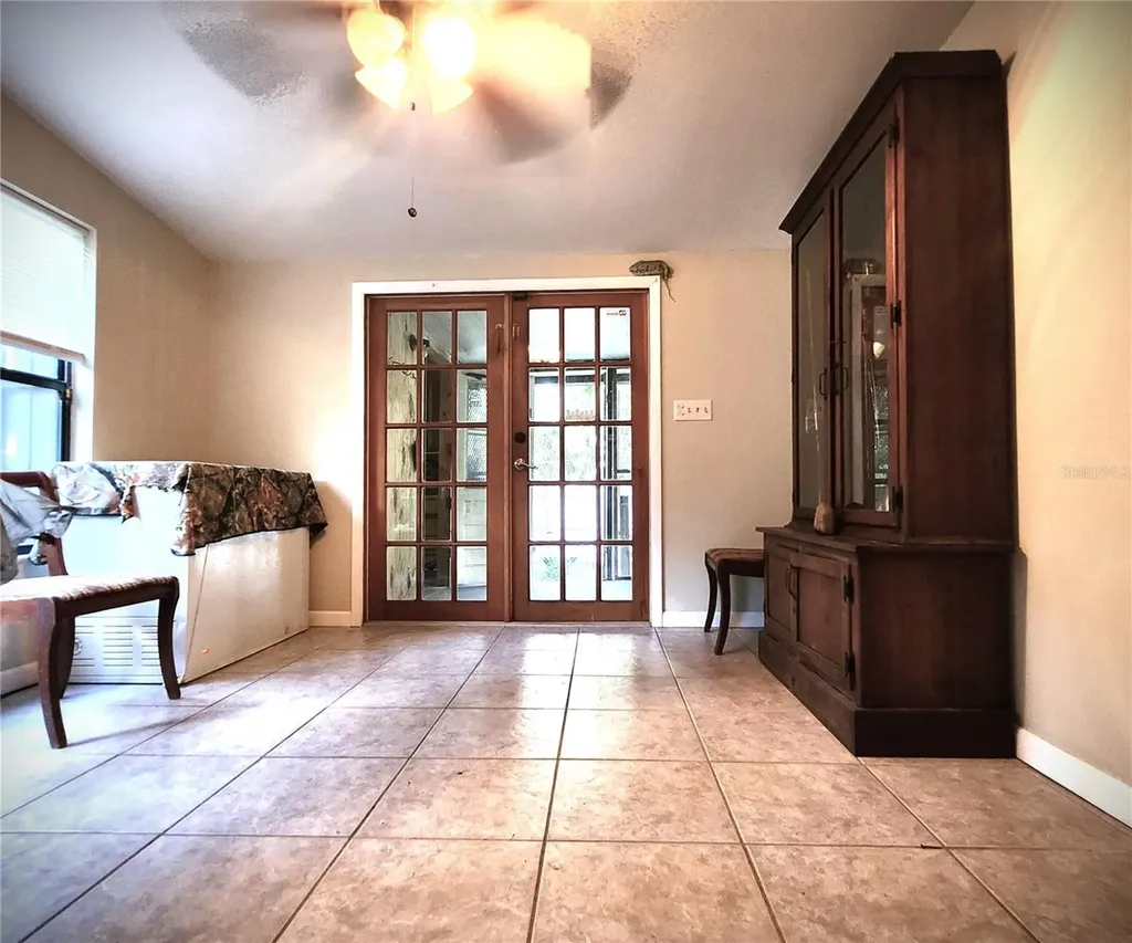7805 N 12th Street Tampa FL 33604