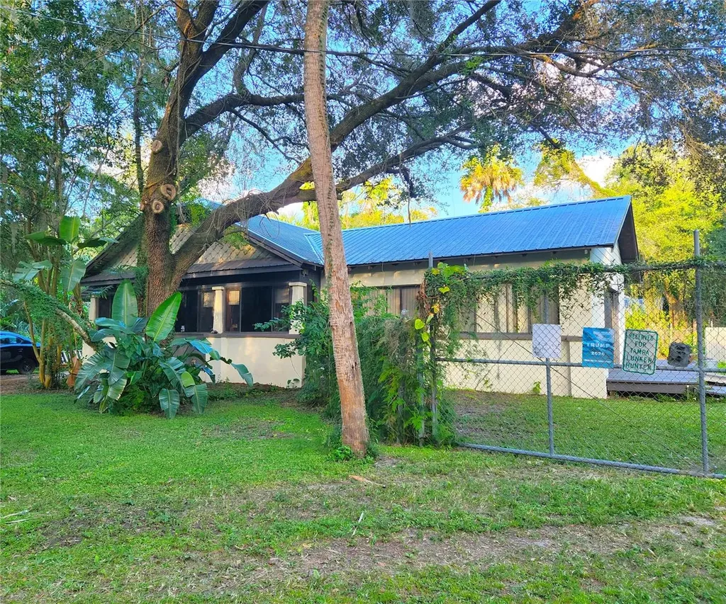 7805 N 12th Street Tampa FL 33604