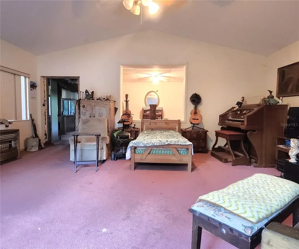 7805 N 12th Street Tampa FL 33604