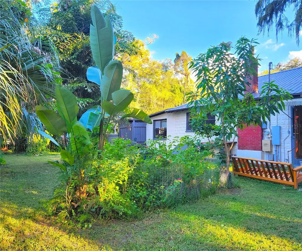 7805 N 12th Street Tampa FL 33604