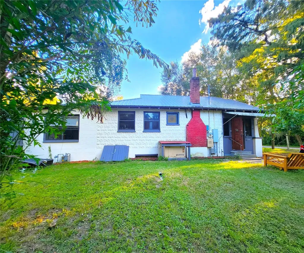 7805 N 12th Street Tampa FL 33604
