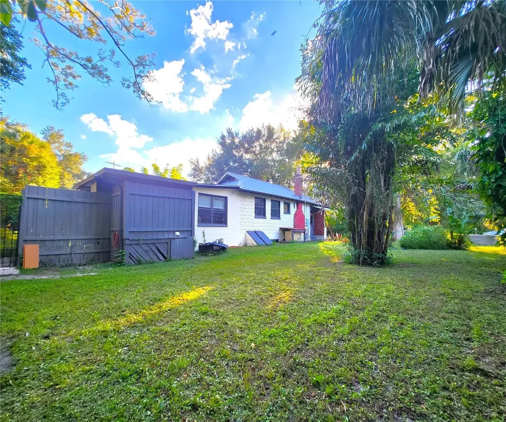 7805 N 12th Street Tampa FL 33604