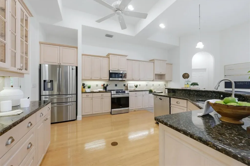 1740 Amberwynd Circle W Palmetto FL 34221