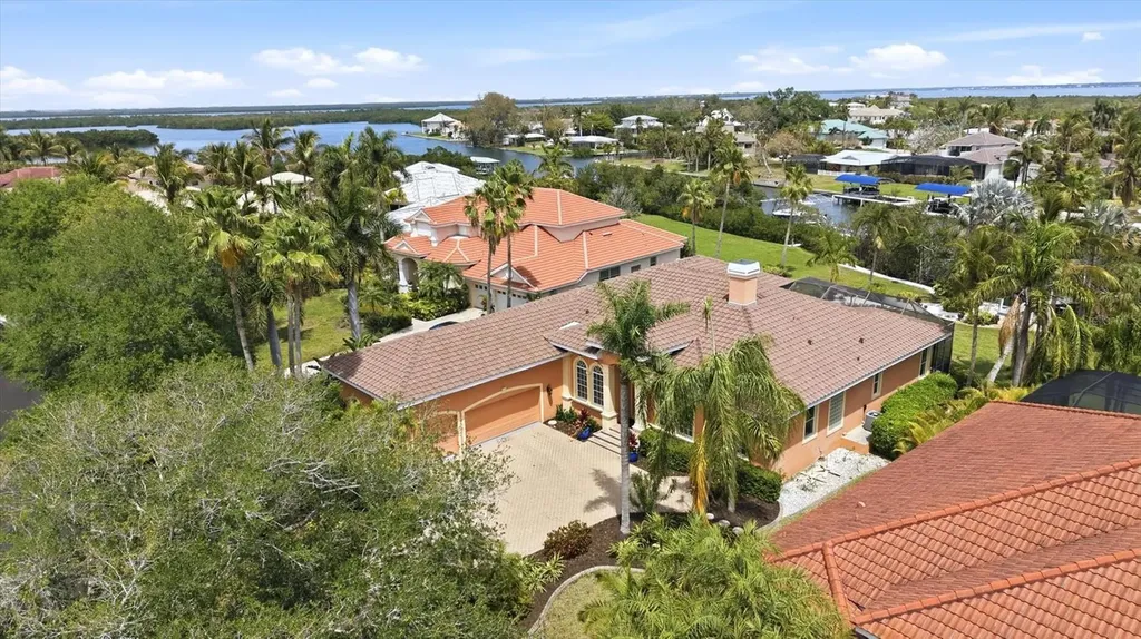 1740 Amberwynd Circle W Palmetto FL 34221