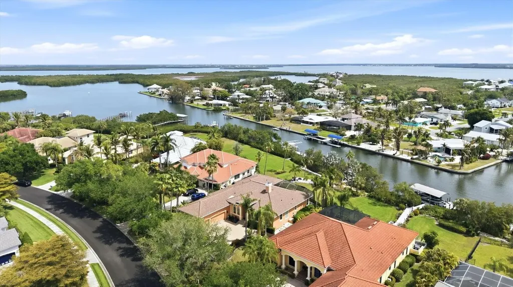 1740 Amberwynd Circle W Palmetto FL 34221