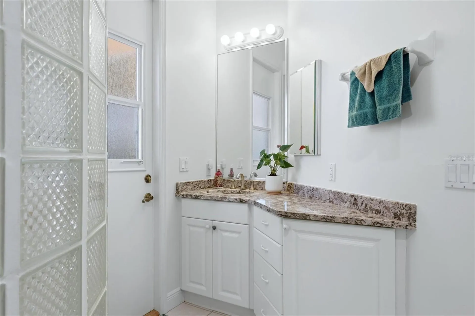 1740 Amberwynd Circle W Palmetto FL 34221