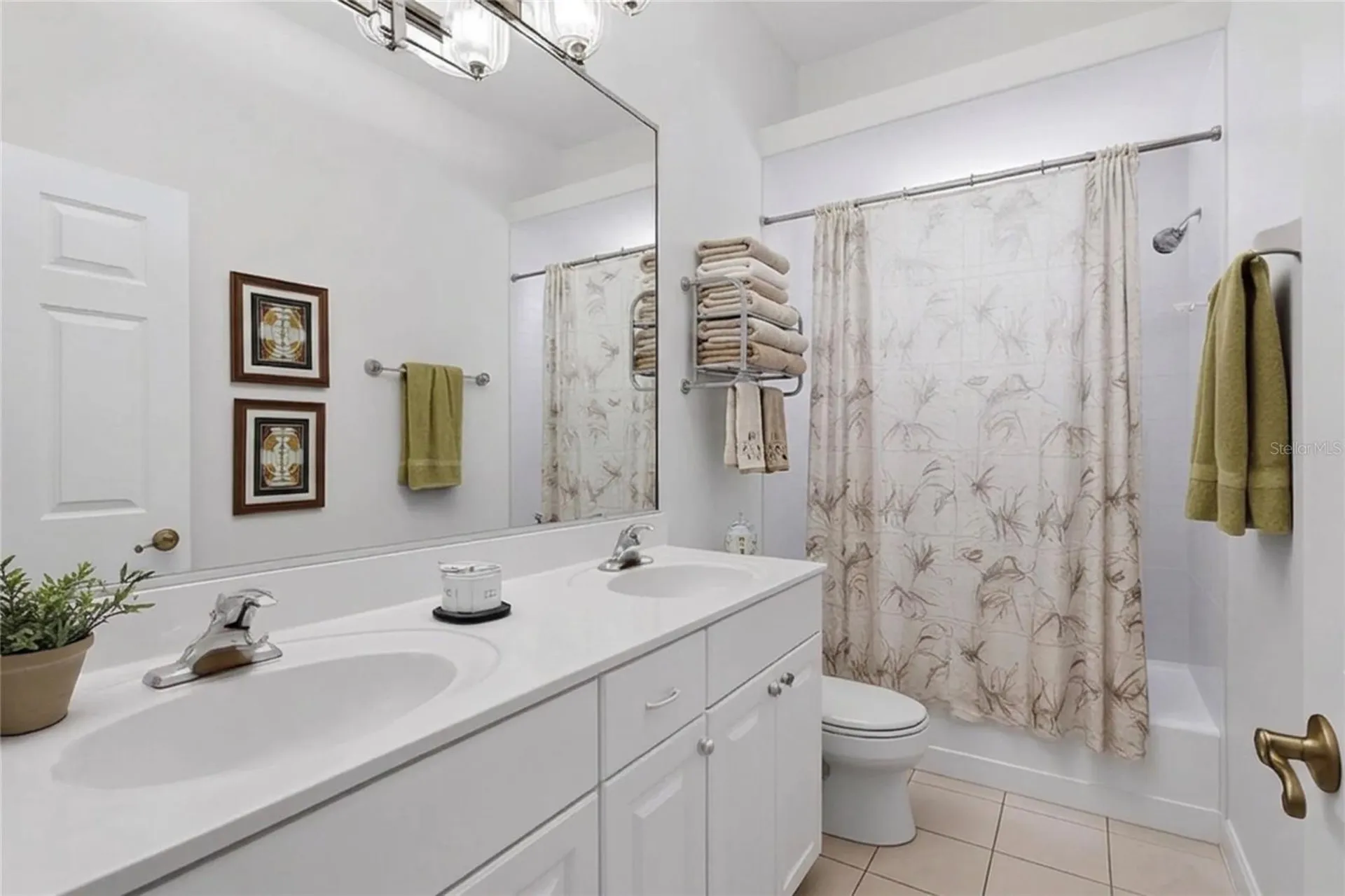 1740 Amberwynd Circle W Palmetto FL 34221