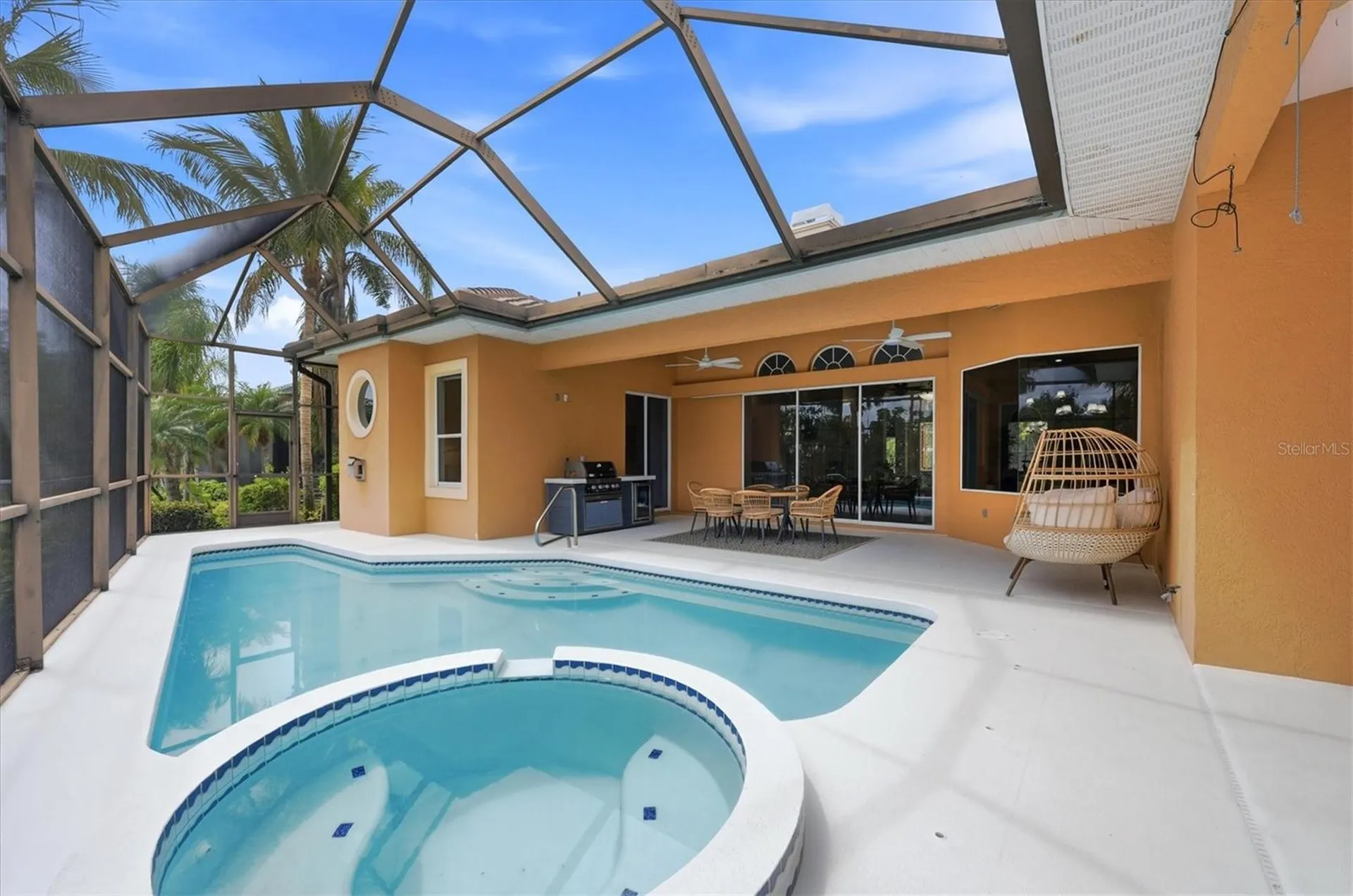 1740 Amberwynd Circle W Palmetto FL 34221